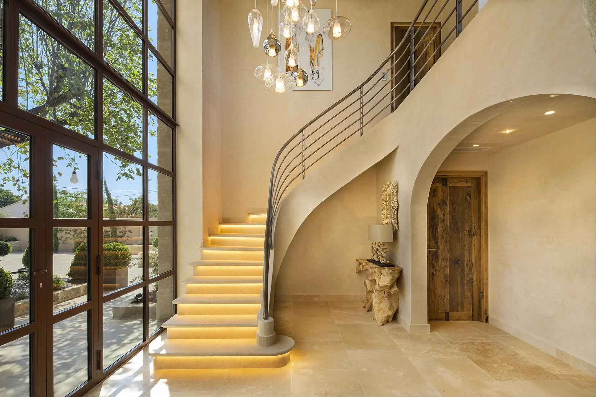 lampadaire de cage d'escalier
