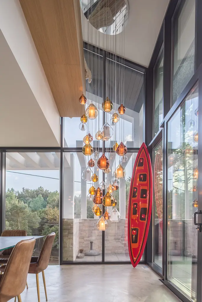 luminaire spectaculaire et prestigieux; effet chic dans une villa