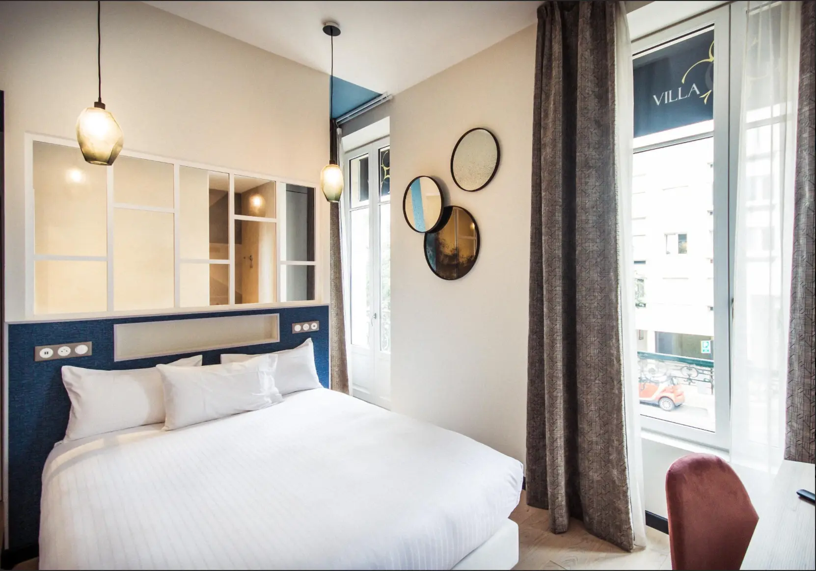 suspension pour chambre d'hôtel