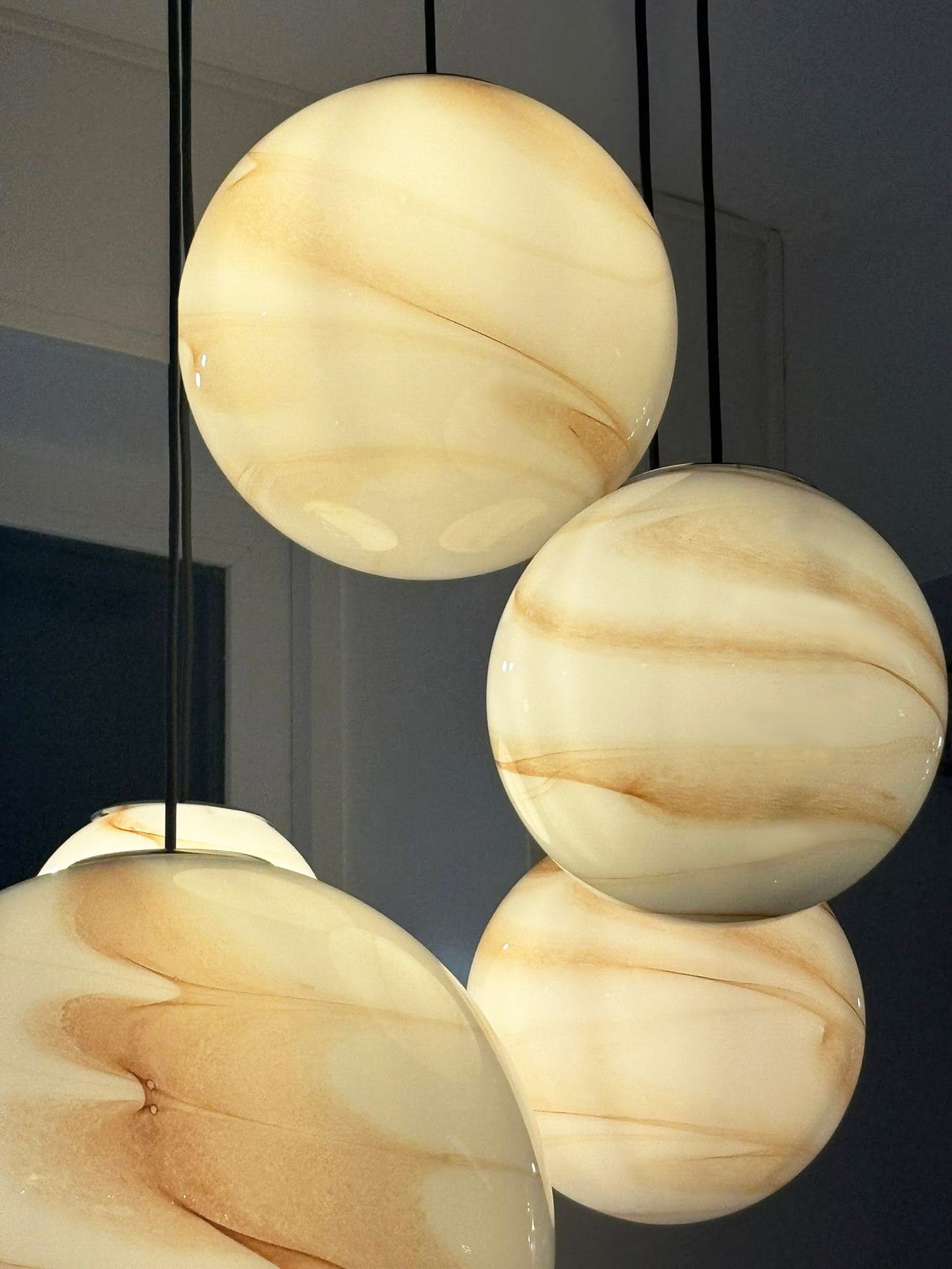 suspension en verre pour salon