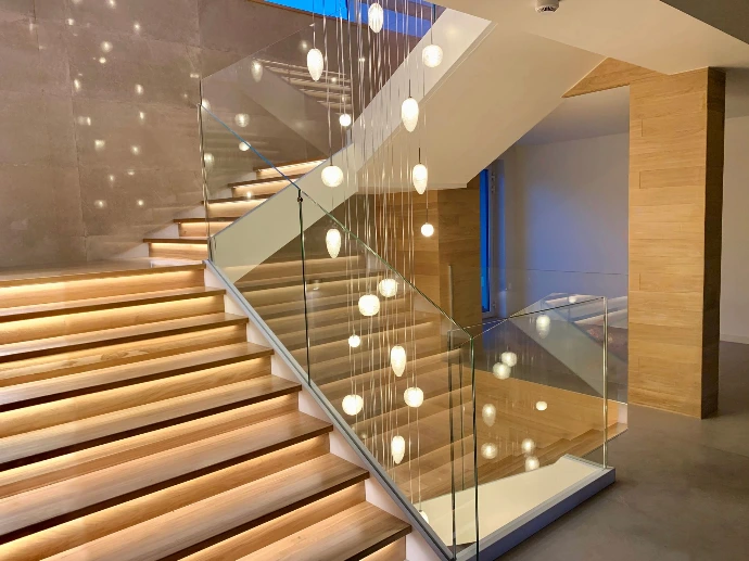 Suspension pour Cage d'Escalier