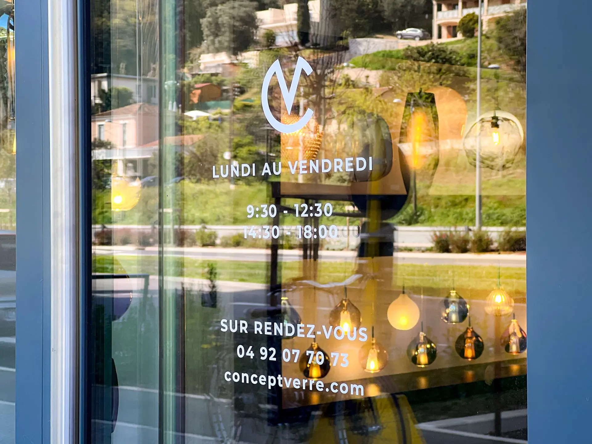 boutique de luminaires à Nice