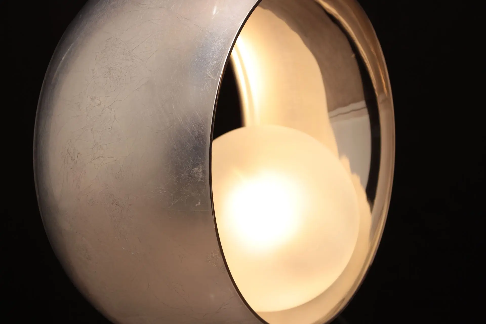 lampe à poser ronde en verre